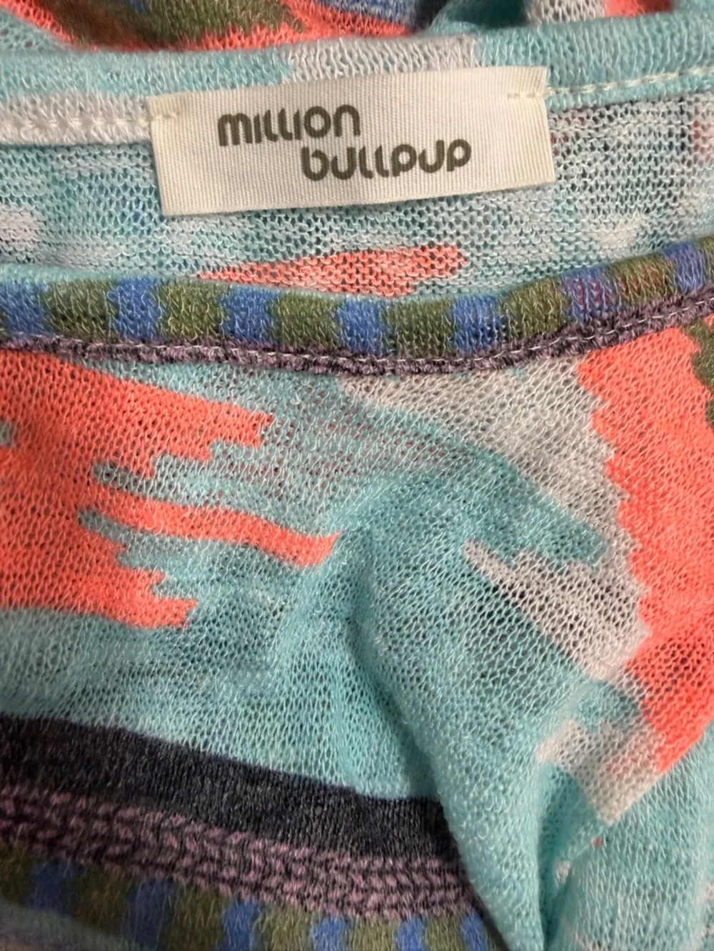 Million Bullpup Turquoise Aztec Southwestern Short Sleeve Knit Tunic Top Medium